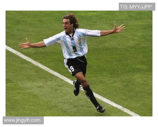 足球传奇的逐渐老去：曾经的巨星如何面对时光的无情流转